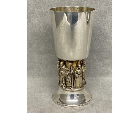 Hallmarked Silver Winchester Cathedral goblet with silver gilt figures by Aurum London 1979 Limited No: 6/900, 13 ozt (prov -