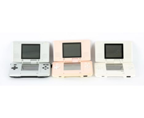 Nintendo DS NTR-001 bundle Includes: White, Titanium Silver and Pink The Silver console and the White console are in 2 third 