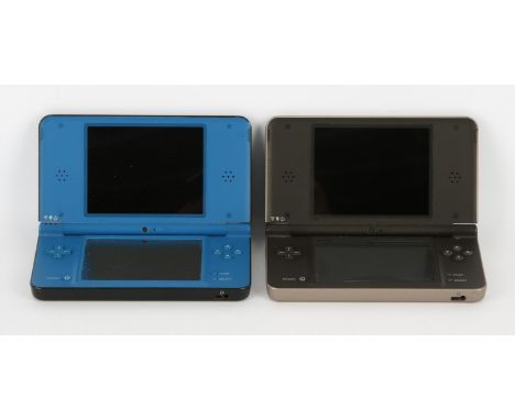 Nintendo DSi XL Console bundle with USB cables (x2) Includes: Black/Bronze and Black/Blue consoles Consoles are in used condi