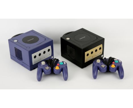 Nintendo GameCube Console bundle Includes: Indigo Console (DOL-001-EUR) Black Console (DOL-001-EUR), power supply, cables and
