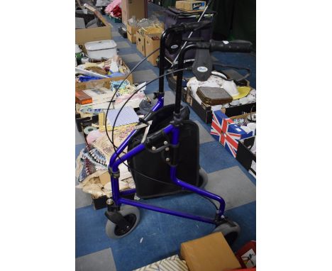 A Folding Invalid Walker 