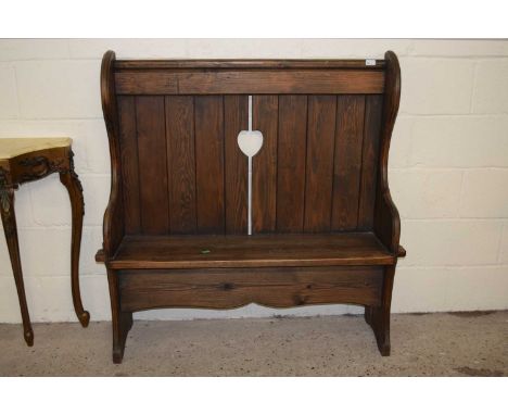 Small 20th Century pine pew, 112cm wide