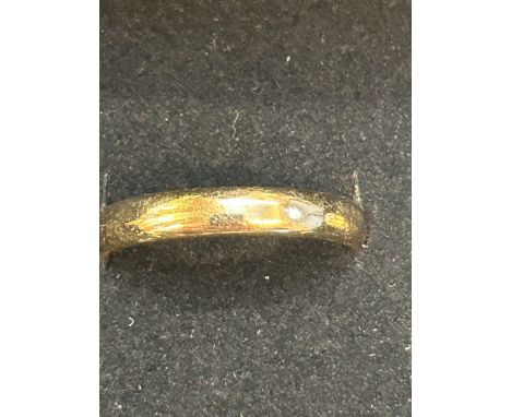 9ct Gold wedding band Size M.5 