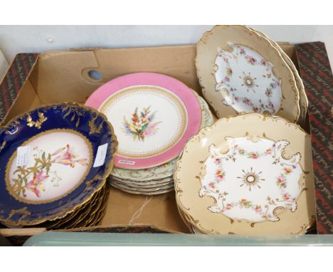 Box of cabinet plates to include Victorian Royal Worcester hand painted plate 
