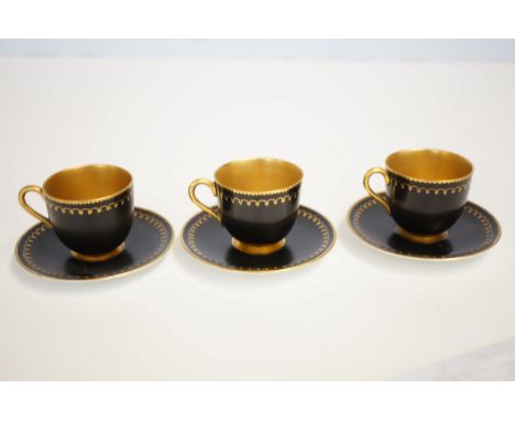 Royal Worcester for Harrrods black & gold coffee cups & saucers date 1916 