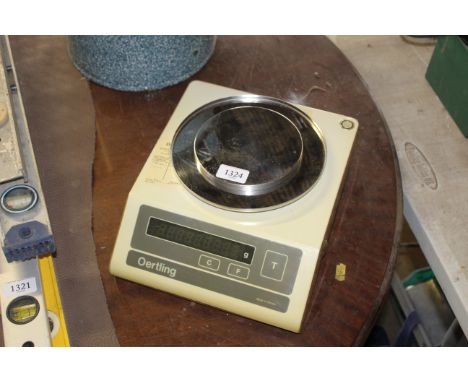An Oertling set of scales