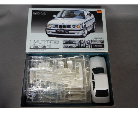 Fujimi - A boxed vintage Fujimi 1:24 scale #05209 Hartge H5-24 BMW plastic model kit. The kit appears in Mint condition and c