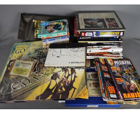 Prima, Signature Series, Lego, 2000AD, Others - A mixed lot of over 60 modern age comics and Sci-Fi related magazines, books,