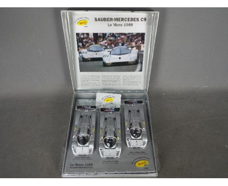 Slot-it - A limited edition 3 x car Sauber-Mercedes C9 Le Mans set, number 1294 of only 2750 produced. All three cars appear 