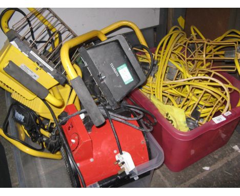 4 halogen lamps and heater and 110V lamp lighting circuit and fittings 