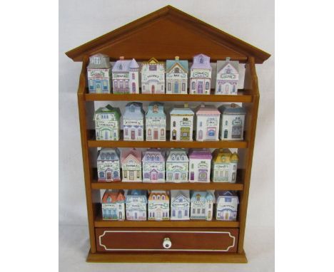 Brooks &amp; Bentley spice village consisting of 24 ceramic houses and display case with drawer (display case H 57 cm, L 36.5