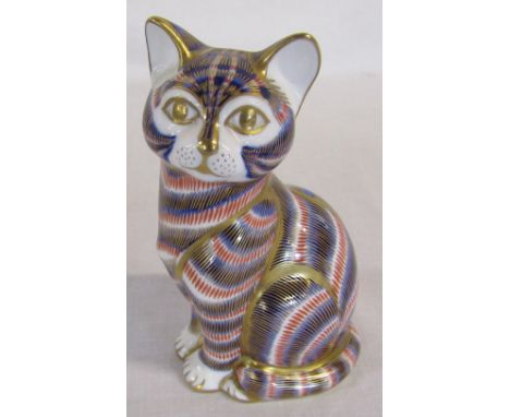 Royal Crown Derby paperweight of a cat with ceramic stopper