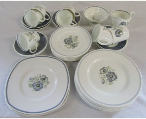 Susie Cooper (Wedgwood) 'Glen Mist' part tea service (32 pieces)