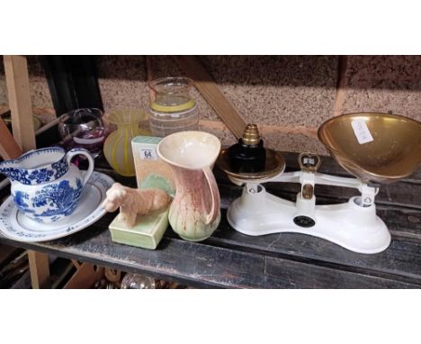 SHELF WITH CAITHNESS PAPERWEIGHT &amp; BOWL, TIFFANY &amp; CO MOON RIVER PLATE, SILVAC JUG &amp; BOOKEND, BLUE &amp; WHITE JU