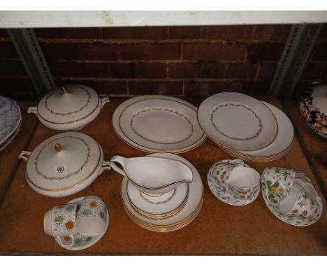 SHELF OF MISC CHINAWARE INCL; SIMPSONS POTTERIES LTD, GAINSBOROUGH &amp; CUPS &amp; SAUCERS BY QUEENS, COUNTRY MEADOW