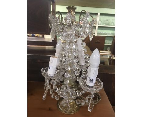 DECORATIVE GLASS TABLE LAMP WITH DROPLETS