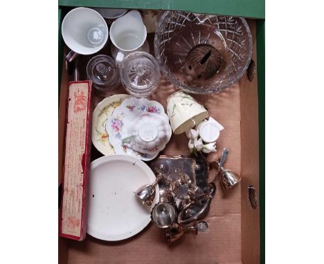 2 CARTONS OF MISC GLASSWARE, ALFRED MEAKIN PLATES &amp; VEGETABLE DISHES &amp; A PLATED EGG CRUET STAND