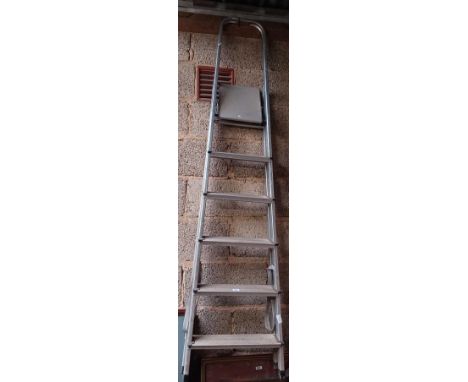 6 STEP ALUMINIUM STEP LADDER