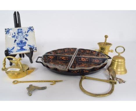 Vakkenschaaltje + tegel + 3 div. koper. - Box dish + tile + 3 various copper