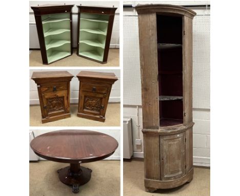 Two mahogany hanging corner shelf units with pale green painted interiors, flanked by fluted side pilasters in the Georgian s