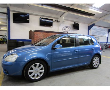 Make &amp; Model: VW Golf GT TDIDate of Reg: YR55 WRGColour: Bluecc: 1968MoT: 11-04-2022Fuel Type: DIESELMileage: 77kTransmis