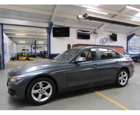Make &amp; Model: BMW 316D SEDate of Reg: EO62 OBDColour: Greycc: 1995MoT: 12-10-2022Fuel Type: DIESELMileage: 122kTransmissi