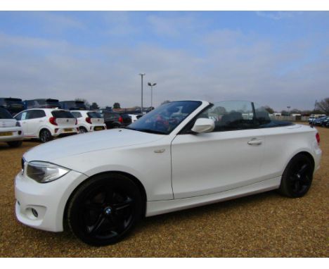 Make &amp; Model: BMW 118 Sport ConvDate of Reg: SM11 VOAColour: Whitecc: 1995MoT: 09-12-2022Fuel Type: PETROLMileage: 109kTr