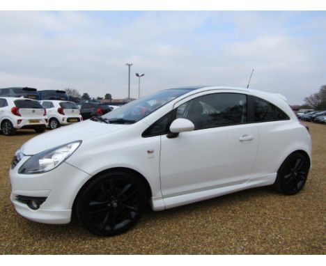 Make &amp; Model: Vauxhall Corsa Limited EditionDate of Reg: EN10 OEAColour: Whitecc: 1229MoT: 02-11-2022Fuel Type: PETROLMil