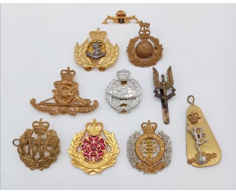 10 x Queens Crown British Army Cap Badges. 