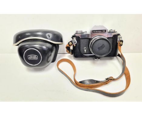 An Icarex 35 camera with Carl Zeiss Tessar 2.8/50 lens. Comes with case. 