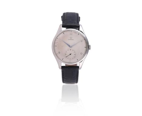 OMEGA, JUMBO, REF. 2505-26 A STAINLESS STEEL WRIST WATCH, CIRCA 1945Movement: Cal. 265, manual wind, 15 jewelsCase: Stainless