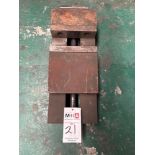8" Kurt PT800-A Machine Vise