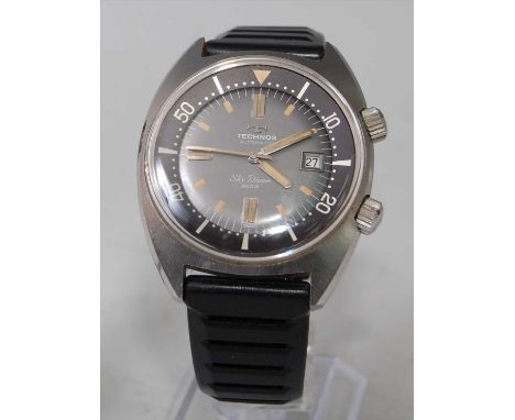 A gent's steel Technos Sky Diver 200m automatic wristwatch, circa 1970s, the signed grey dial with luminous baton markers, sw