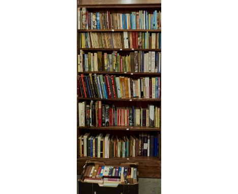 SIX SHELVES OF BOOKS, MISCELLANEOUS GENERAL SHELF STOCK, TO INCLUDE KING PENQUINS AND PAPERBACK BOOKS Condition report