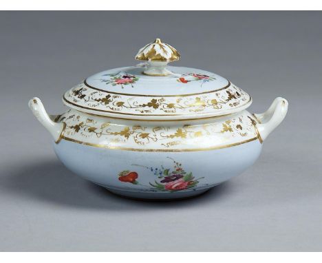 A BLOOR&nbsp; DERBY TWO HANDLED COMPRESSED GOBULAR DISH AND COVER, THE BODY PAINTED WITH FLORAL SPRAYS ON A PALE BLUE GROUND 