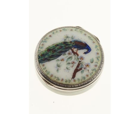 A CONTINENTAL SILVER AND GUILLOCHE ENAMEL BOX, C1920, THE LID PAINTED WITH A PEACOCK ON A BRANCH, 50MM DIA, MARKED 935, 1OZ 1