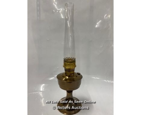 *A VINTAGE BRASS ALADDIN NO.23 OIL LAMP WORKING ORDER LOVELY ORIGINAL CONDITION 