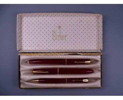 VINTAGE RED SLIMFOLD FOUNTAIN PEN with 14k nib together with ballpen & pencil set in original box