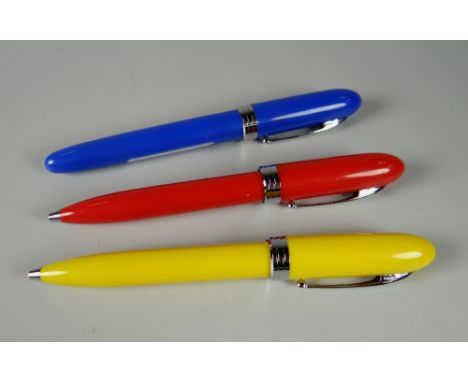 THREE MODERN RETRO SHEAFFER SCHOOL PENS 1 x bright blue fountain pen with viewing window to barrel, chrome trim & steel nib t