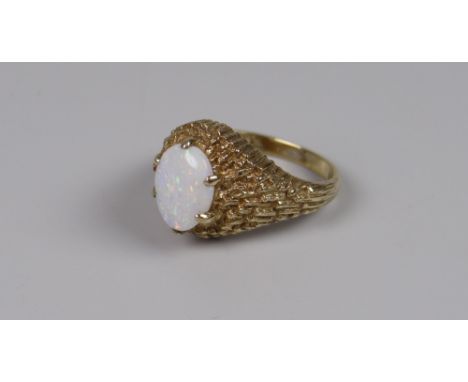 A 9CT YELLOW GOLD OPAL SET RING, 4.7grams approx, (size N/O)