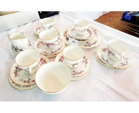 Wedgwood bone china part tea service with gilt border and floral decoration 
