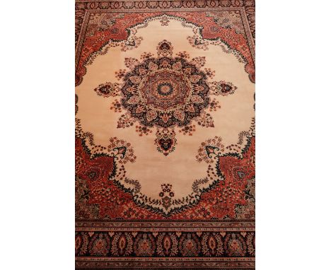 Large Persian Kerman design rose ground rug carpet, large central rosette medallion, 428cm x 340cm