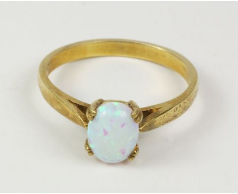 Opal single stone silver-gilt ring stamped 925   Condition Report   Click here for further images, condition, auction times &