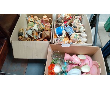 Five boxes of collectables; Royal Winton tea service, maling biscuit barrell &amp; collectable tea pots 