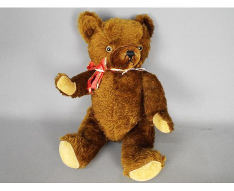 Knickerbocker - A vintage unmarked mohair teddy bear believed to be by Knickerbocker dating circa 1940's The jointed chocolat