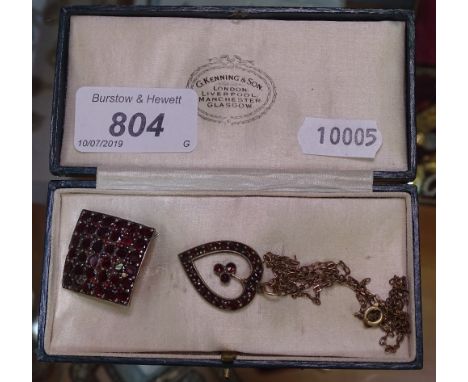 A garnet heart-shaped pendant and chain, together with a garnet curved square brooch (2) 