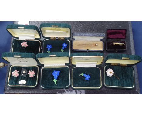 6 sets of hand painted jewellery by Good Intentions Ltd (Wales), a silver Albert, cufflinks, unmarked yellow metal pearl-set 