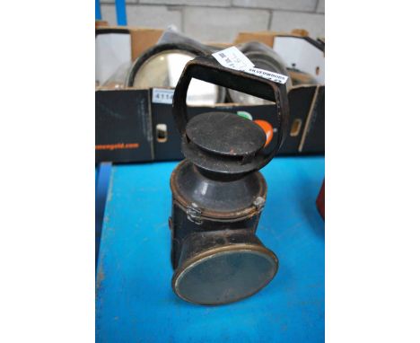 B R 3-ASPECT HAND LAMP, COMPLETE 