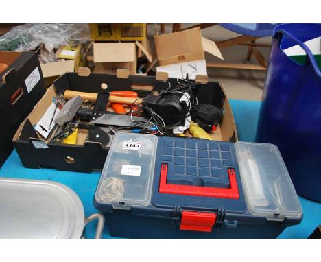 TRAY OF HAND TOOLS &amp; PLASTIC BOX OF TOOLS 
