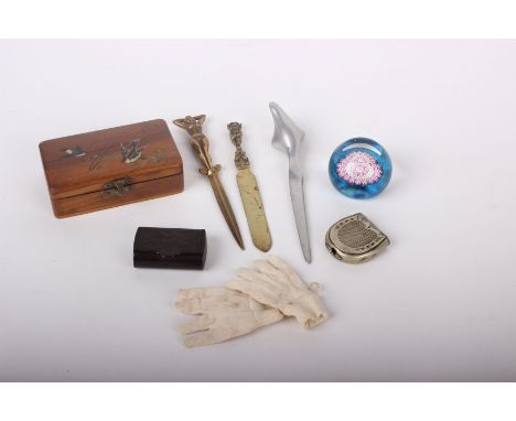 A small olive wood trinket box painted birds, a pair of miniature gardening gloves, three paper knives, bakelite snuff box, p
